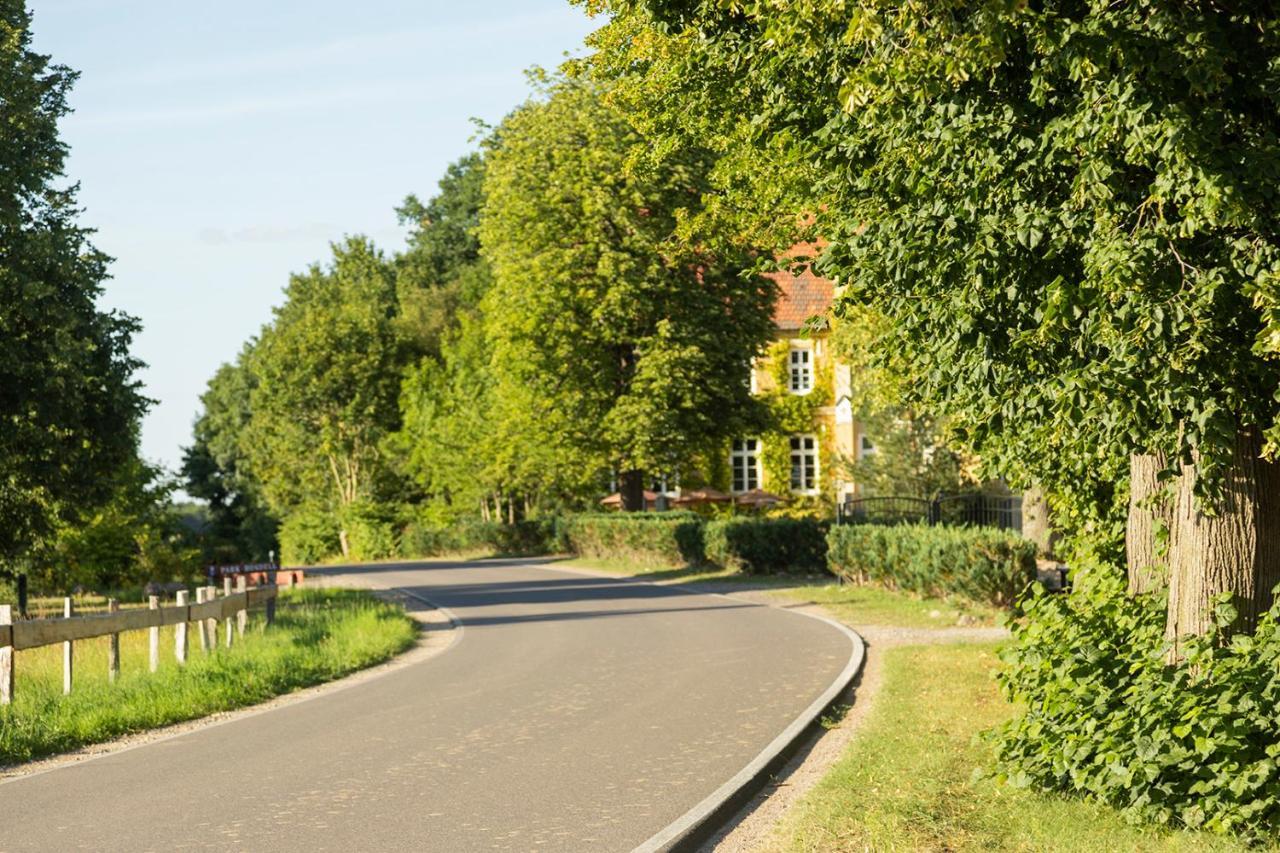 Naturnahes, Neu Moebl.Apartment, Hundefreundlich Neu Gaarz Luaran gambar